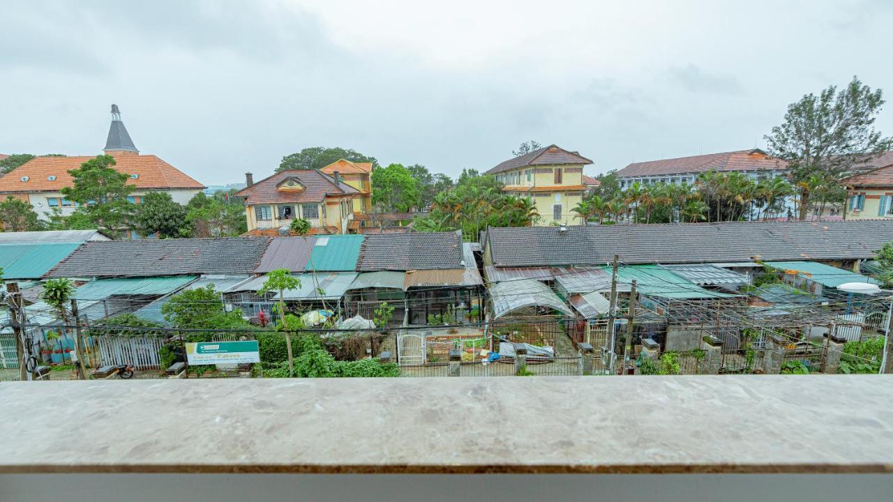 Maymimi Villa Hotel In Dalat Exterior photo